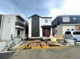  新築一戸建て