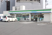 ファミリーマート甲州街道店