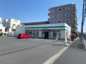 ファミリーマート日野神明店
