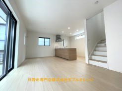日野市程久保３丁目