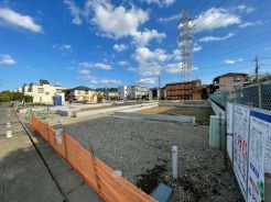 日野市平山４丁目