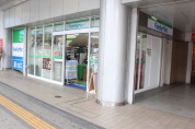 ファミリーマート京王高幡駅ビル店